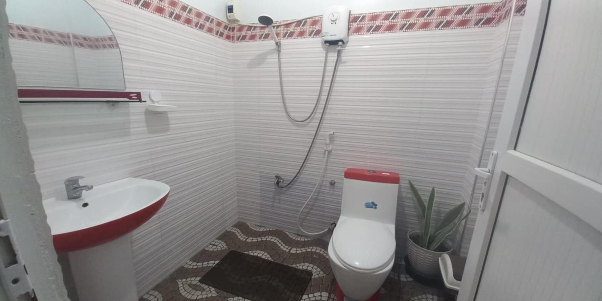 Fnt Transient House Near Hundred Islands Otel Alaminos Dış mekan fotoğraf