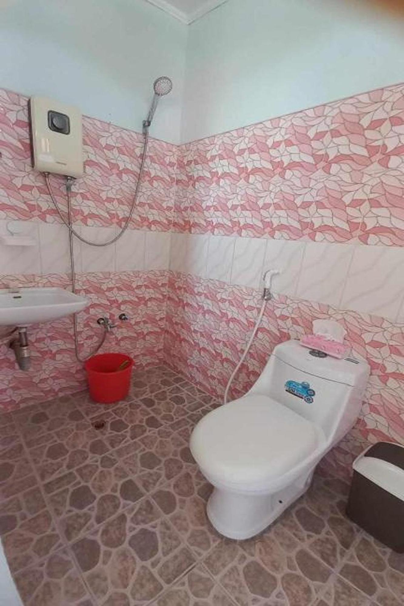 Fnt Transient House Near Hundred Islands Otel Alaminos Dış mekan fotoğraf